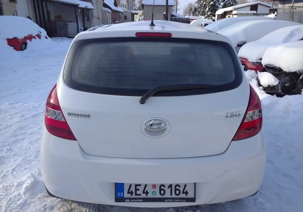 Hyundai i20 cena 8000 przebieg: 58770, rok produkcji 2011 z Mońki małe 92